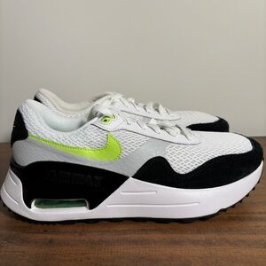Nike Air Max SYSTM White Volt Sneakers Shoes DM9537-100 Men's Size 8 / Women 9.5
